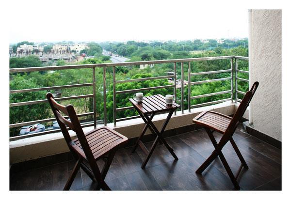 Evergreen 2Bhk Service Apartment Vasant Kunj Fortis Ilbs New Delhi Exterior photo